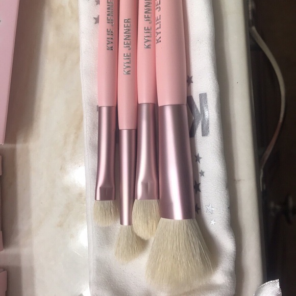 Kylie Cosmetics Makeup Kylie Jenner Birthday Collection Brush Set
